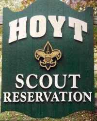 HoytMAINT-CampSign